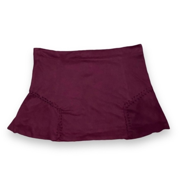 Anthropologie BISHOP + YOUNG Faux Suede Mini Skirt Size Large Burgundy - Picture 4 of 6